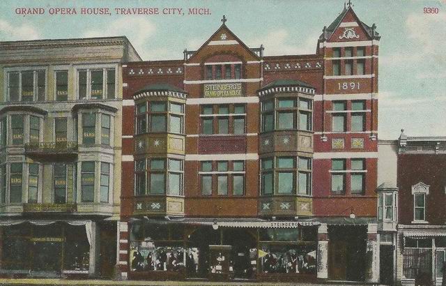 Steinbergs Opera House - 1906 Postcard From Paul (newer photo)